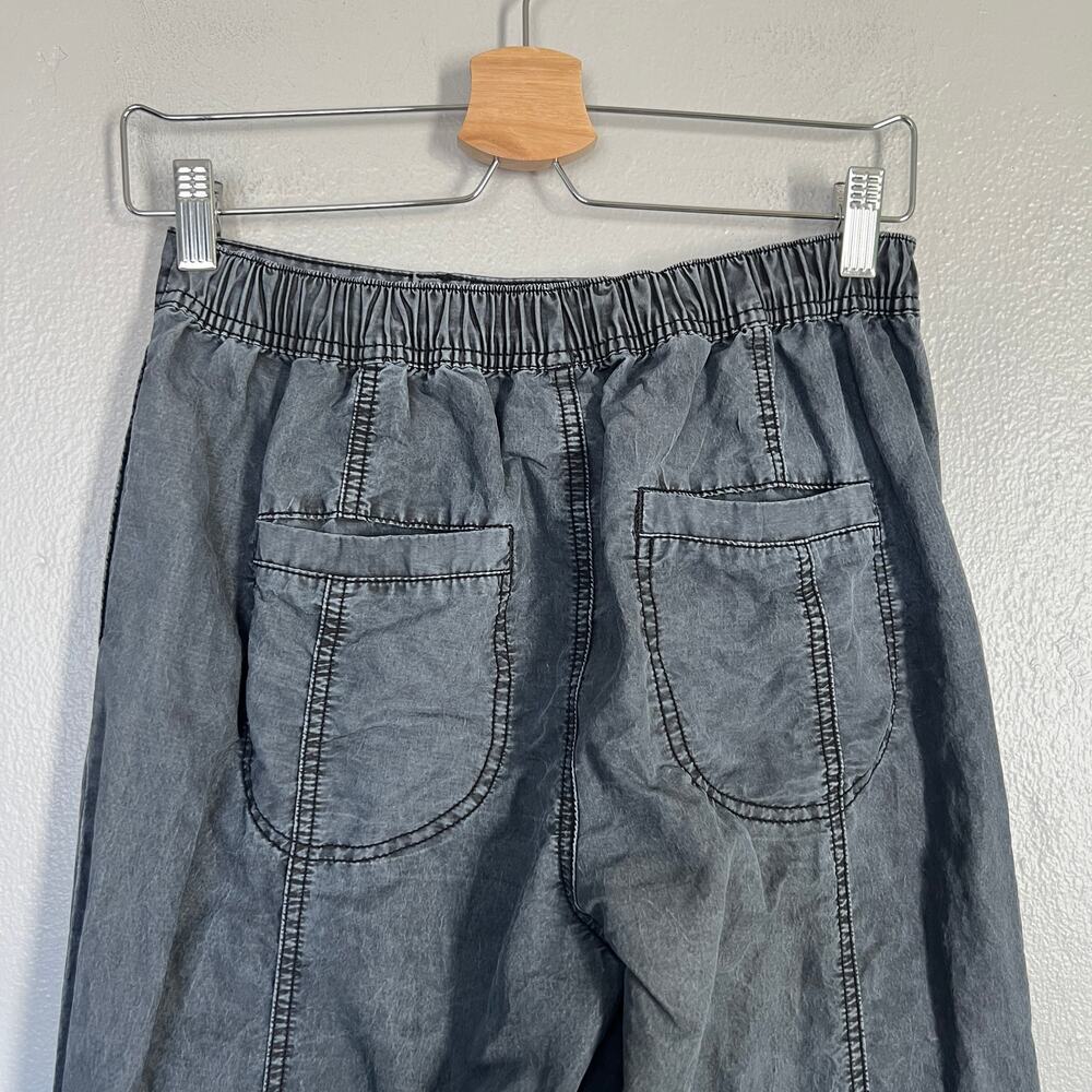 Free People Sylvie Barrel Pants Women's Size XS Gray Mid-Rise Relaxed Crinkly - Picture 6 of 11